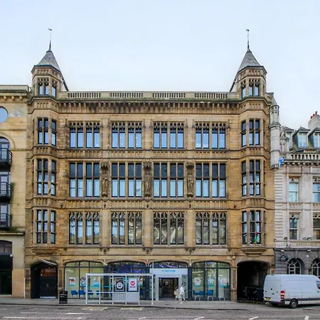 Centre - Sleeps 4 - Stylish Unique - Prime Location Apartment Leeds (West Yorkshire)